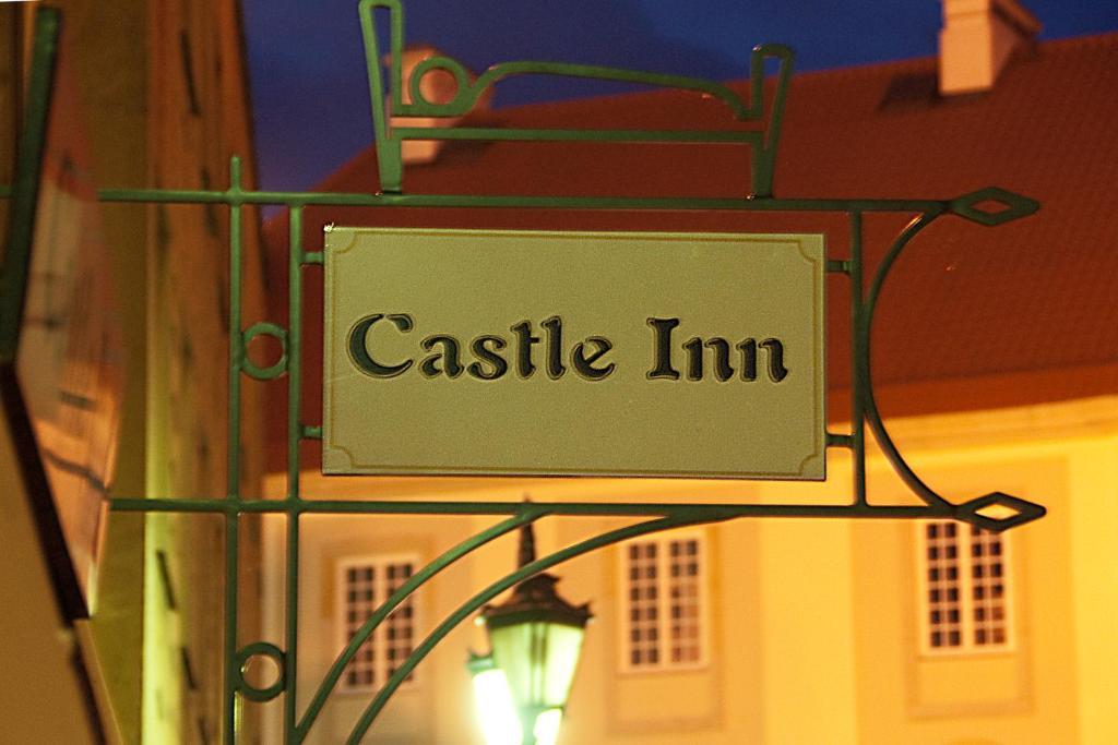 ורשה Castle Inn מראה חיצוני תמונה